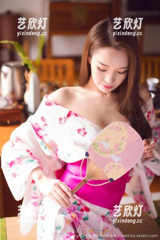 IMiss爱蜜社-nova李雅 IMiss爱蜜社 - nova李雅短裤作品,打破了我平平无奇的夏天——免费送看一波吧,发现新大陆了哈哈。