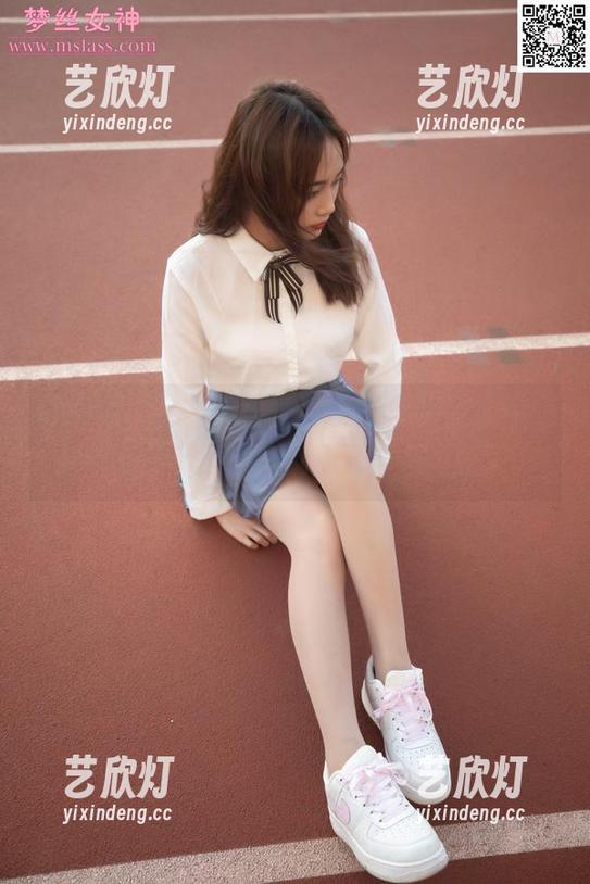 MSLASS梦丝女神-张灵儿 MSLASS梦丝女神 - HD下的张灵儿,动起来尤其迷人,气氛都开始不安分了。