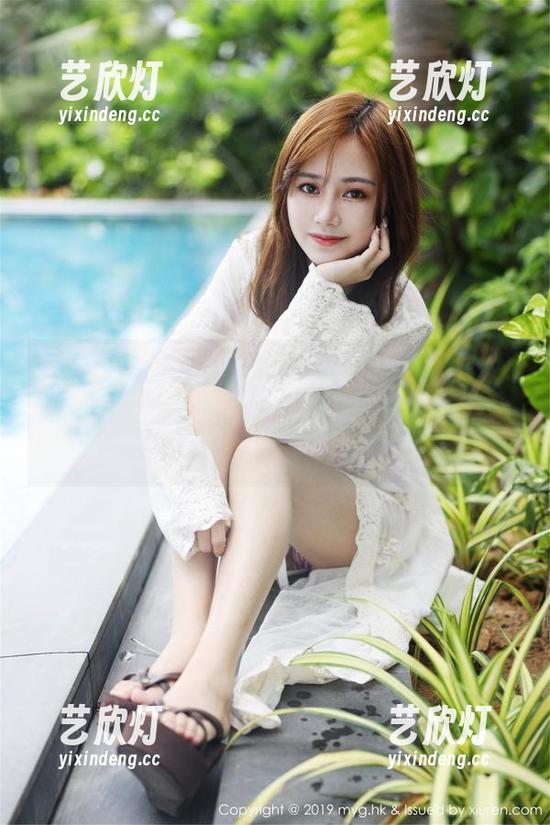 MyGirl美媛馆-熊吖BOBO MyGirl美媛馆 - 图片分享:熊吖BOBO化身修女,反正现在什么都可以是正经事!