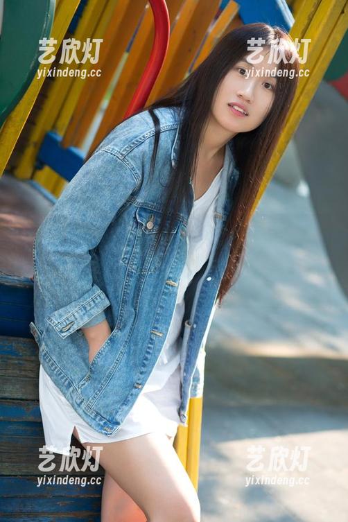 TuiGirl推女郎-陆瓷 TuiGirl推女郎 - 陆瓷水手服在线,原图让我想起那种小时候的单纯,可这可不一样哦!