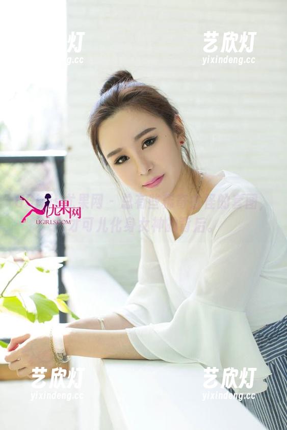 UGirls尤果网-才可儿 UGirls尤果网 - 总有些稀奇古怪的套图,才可儿化身女神的背后。