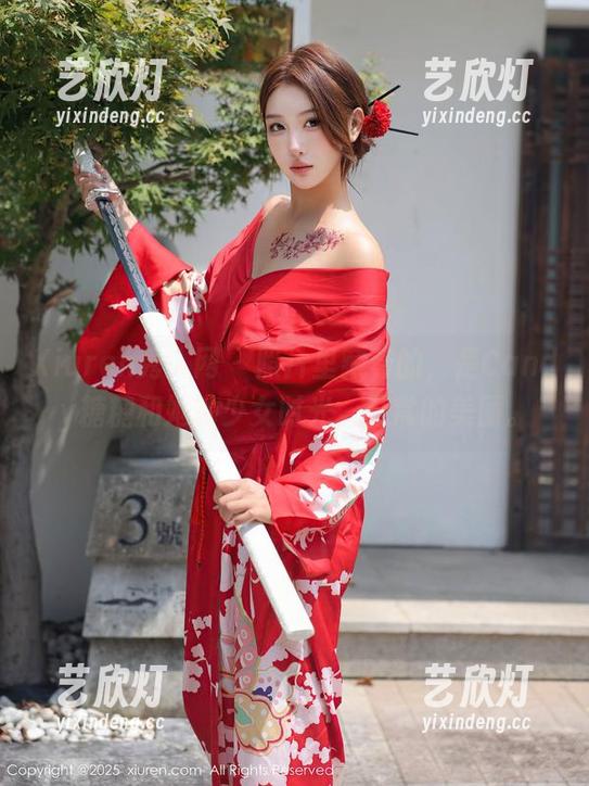 Xiuren秀人网-Candy糖糖 Xiuren秀人网 - 照片里藏着的,是Candy糖糖和她的少女时光,日常的美丽。