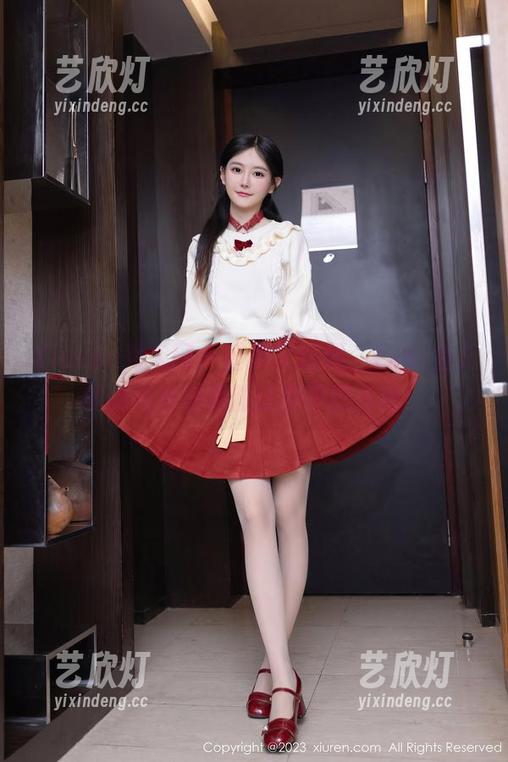 Xiuren秀人网-Yuki鱼儿 Xiuren秀人网 - 苗条又逗趣,Yuki鱼儿的豹纹私房原图让你不忍直视!