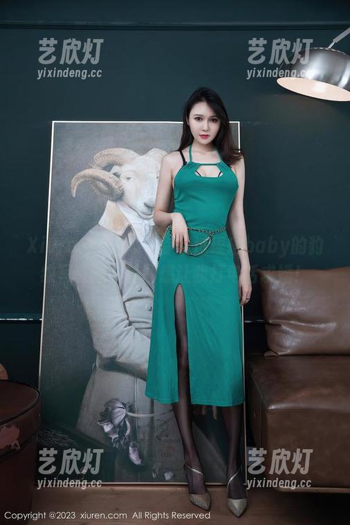 Xiuren秀人网-瑶瑶baby Xiuren秀人网 - 你见过瑶瑶baby的豹纹写真吗?美图想让我打电话求婚!