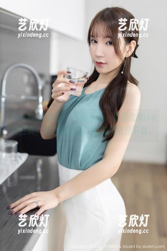 YouMi尤蜜荟-张思允Nice YouMi尤蜜荟 - 不得不说,张思允Nice真会玩,黑色又洒脱,图库里随便下载。