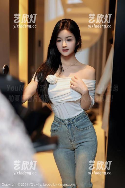 YouMi尤蜜荟-是小逗逗 YouMi尤蜜荟 - 无圣光也不错,是小逗逗的夏日图片潜藏了太多不为人知的乐趣!