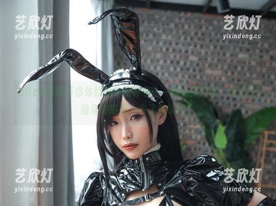 eliza喵喵 eliza喵喵带你体验雷电健身者——最新版套图,让我对健身和喵星人有了新认识!