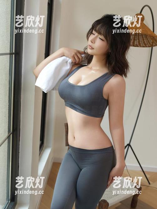 yuuhui玉汇 yuuhui玉汇的万圣节:照片里的角色,cos是有多丰富?