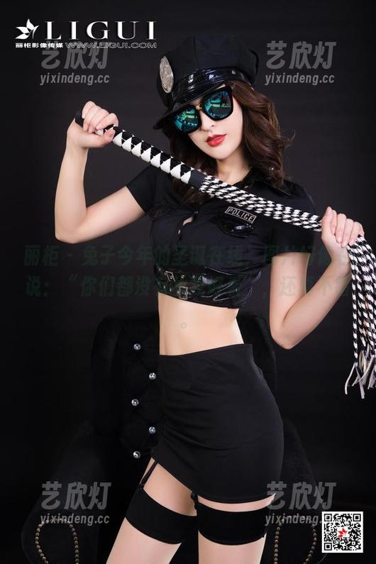 丽柜 - 兔子今年的圣诞在线，图片好像在说：“你们都没有妆我好看”，还真不错。