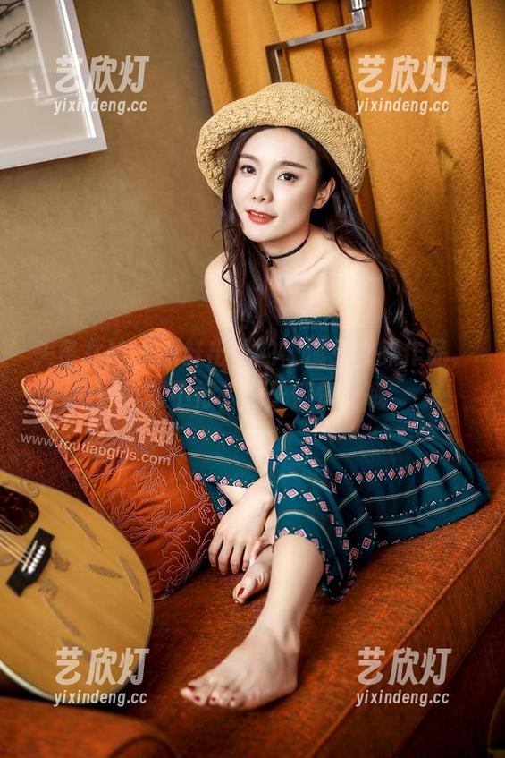 头条女神-筱溪 头条女神 - 新鲜出炉的筱溪兔女郎作品,萌到不行,兔子们快跑哦