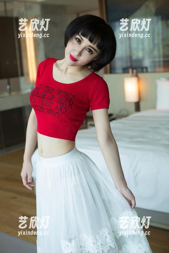 尤果网-飞Angelababy 尤果网 - 飞Angelababy漫游:最新图库里的体操服秀