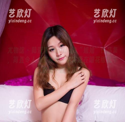 尤物馆-陆萱萱Cecilia 尤物馆 - 陆萱萱Cecilia的“姐姐”作品集,简直令人心旷神怡,这资源在眼花缭乱中也是一股清流!