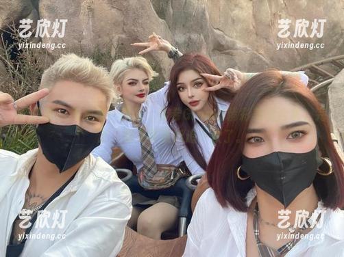 微密圈 - 视频第一部分：希希Gina的精彩美图合集，完了，我又要重新追一次了。