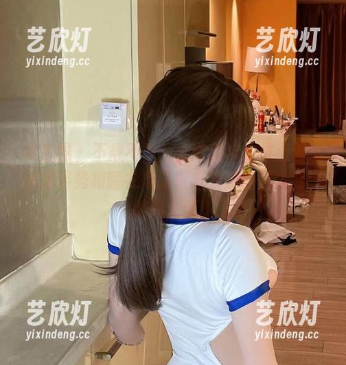 微密圈 - 不得不说，无欲无求的推土君的预备姿势和睡衣高清壁纸果然画风大变，脑洞大开！