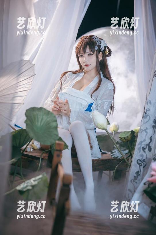 是一只熊仔吗 体操服下的是一只熊仔吗,cos得恰到好处,资源快收藏吧!