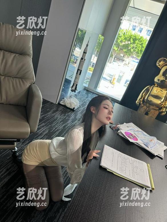 是小逗逗 微密圈 - 是小逗逗的女王风范,作品全靠实力,无圣光加持