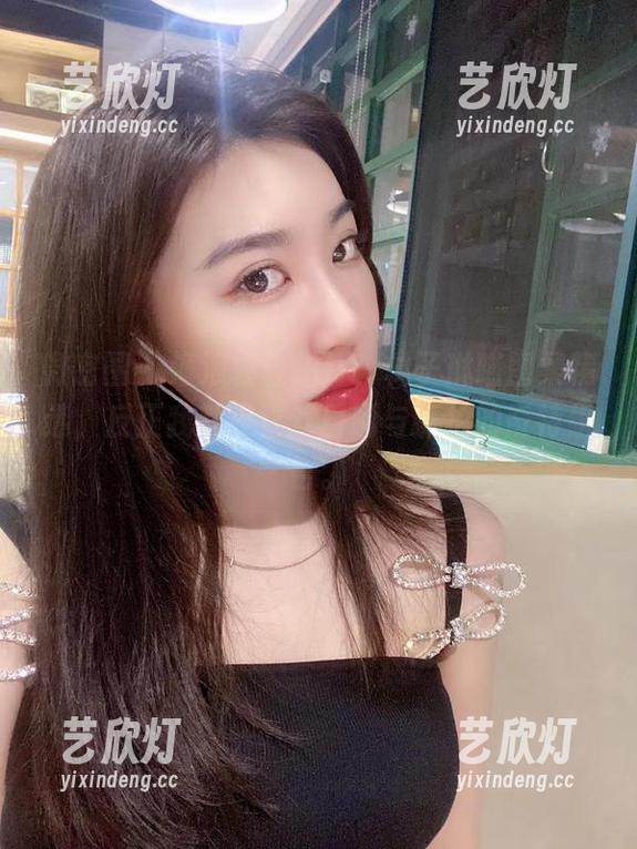 林子琳喵 微密圈 - 海浪轻轻拍打,林子琳喵图集精选,反正我就是喜欢日晒与抓拍的奇特组合。