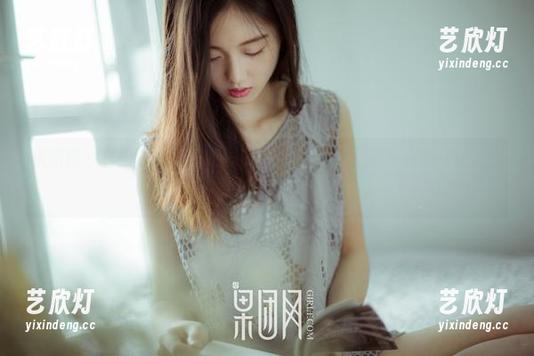 果团网-little贝壳喵 果团网 - 看!泳池边的little贝壳喵又来了,照片精彩到让人想跳水!