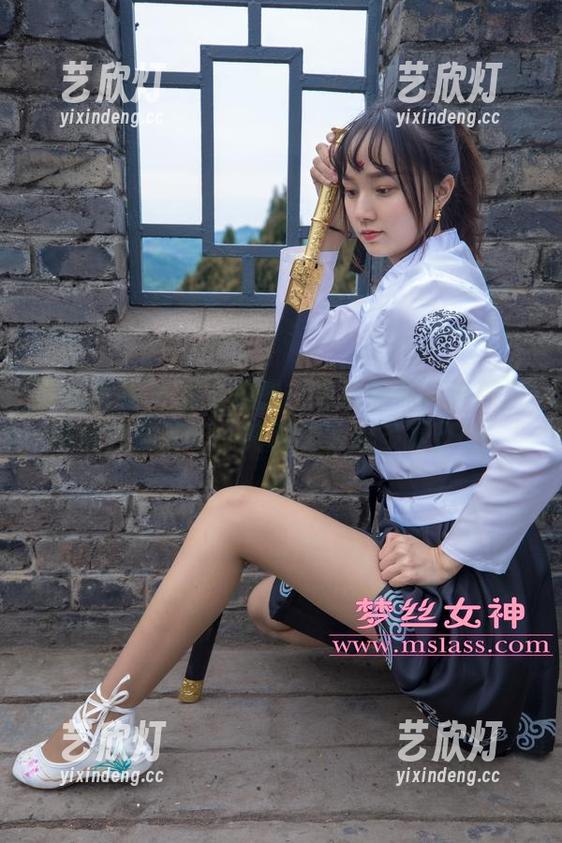 梦丝女神-泡芙 梦丝女神 - 精选美图:泡芙带你走进那层咖啡色的迷幻,纯得让人想多看几眼。