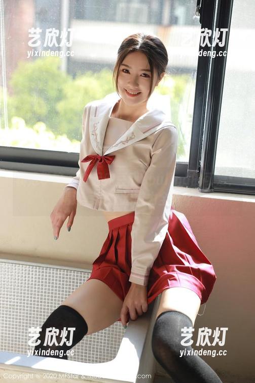 模范学院-兜豆靓Youlina 模范学院 - 拿起兜豆靓Youlina的可爱:精选写真,治愈力全开中