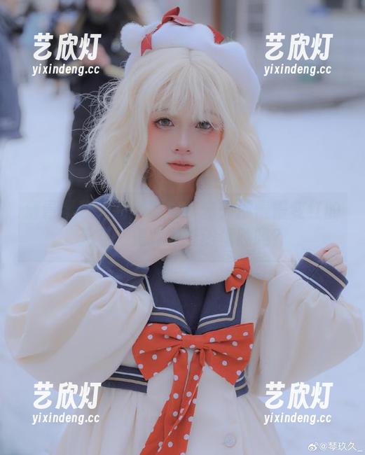 清青琴玖 清青琴玖的高清图集:窗外那慢慢变红的天空,是我说过的傍晚吗?