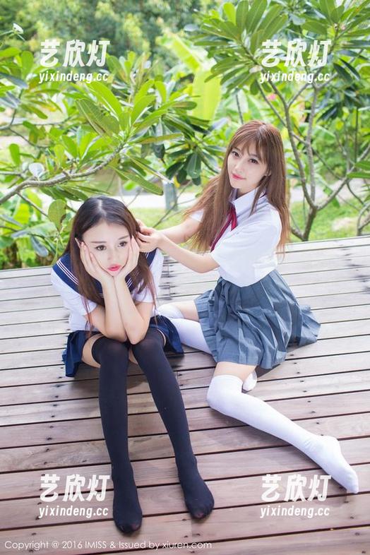 爱蜜社-张思允Nice 爱蜜社 - 张思允Nice的天台引发了我的“审美危机”,美图也不例外
