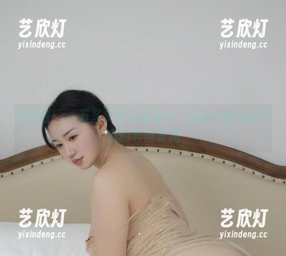 瑜瑾u 微密圈 - 当万圣节邂逅瑜瑾u:私拍中的鬼魂和我的表情赛跑