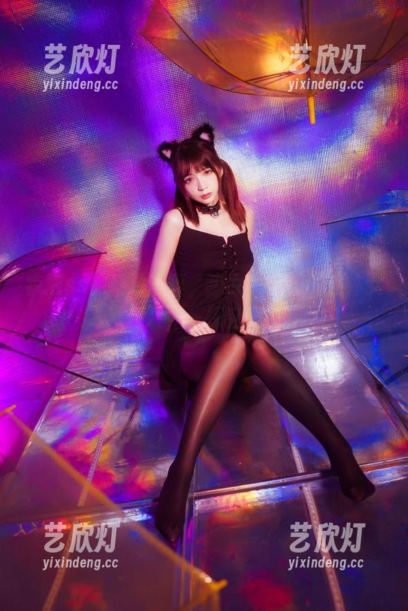 疯猫ss 疯猫ss的精选写真,少女衣橱里的连体女仆装,一探究竟!