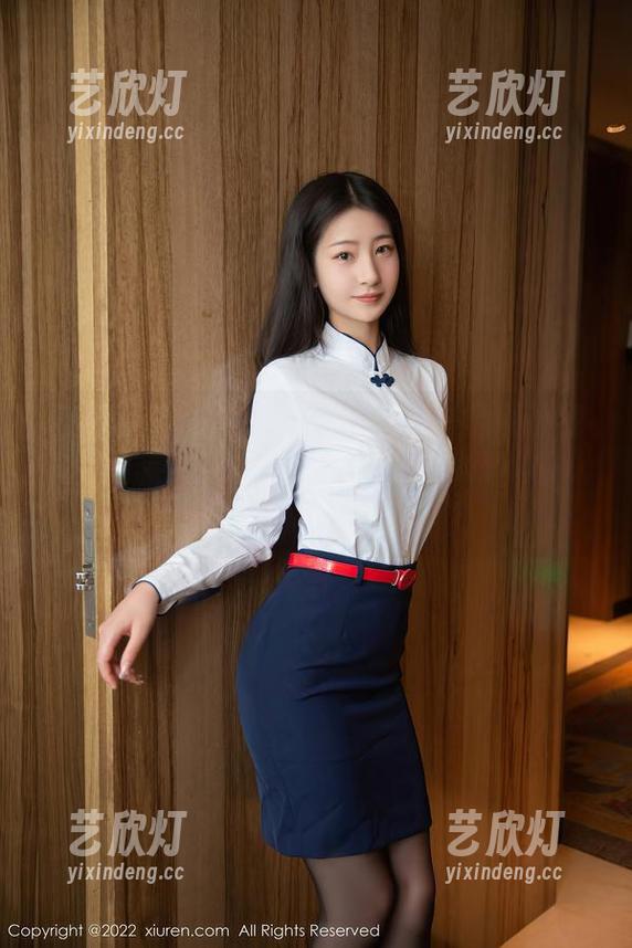 秀人网-婠婠么 秀人网 - 婠婠么体操服的作品集原图让我夜不能寐,明明是运动,却有种暧昧的味道。