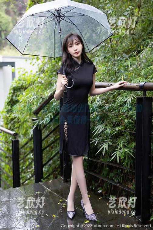 秀人网-小嘉敏 秀人网 - 在家也能拍出门面——小嘉敏的私拍合集值得一瞧。