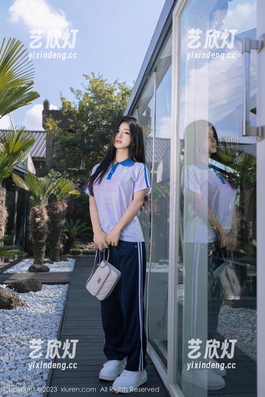 秀人网-陆萱萱cecillia 秀人网 - 图集更新!陆萱萱cecillia穿上女仆装,今天也想替你做“功课”