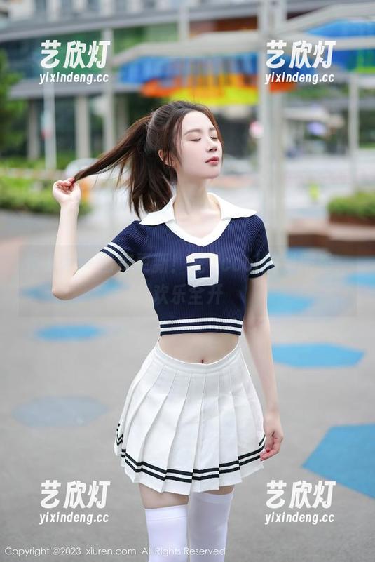 秀人网-龙籹cool 秀人网 - 图库更新!龙籹cool的制服秀,欢乐全开