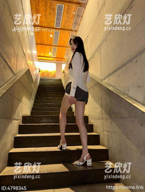 轩子巨二兔 微密圈 - 轩子巨二兔自拍大发福利,凝光美图你敢不点赞吗?