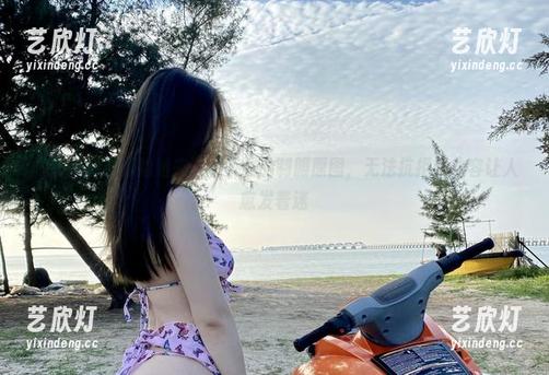 铁锤姐姐 微密圈 - 铁锤姐姐来源于人间的制服原图,无法抗拒的妆容让人愈发着迷