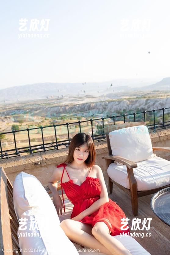 魅妍社-Angela小热巴 魅妍社 - Angela小热巴的女王写真,我已经把她的壁纸设成了我的图标,太对了。